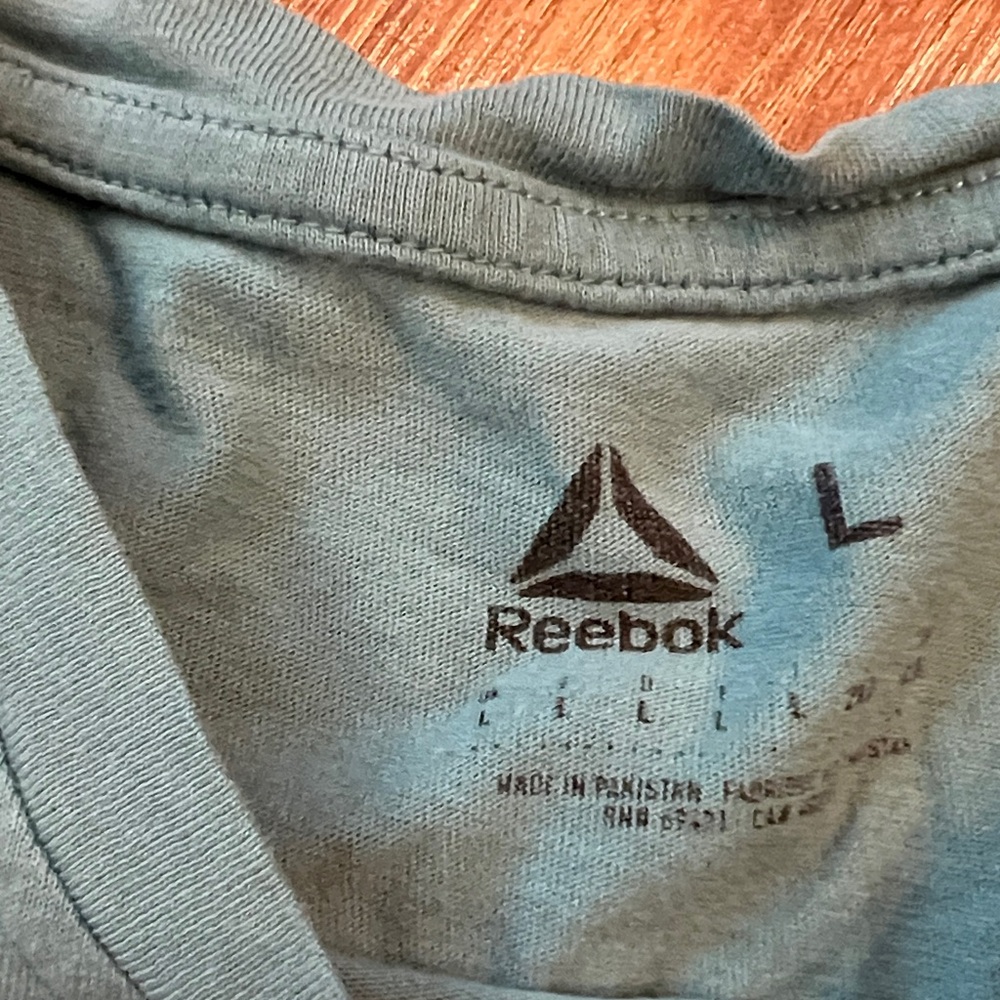 Reebok Men's Teal Graphic Tee - Picture 2 of 8